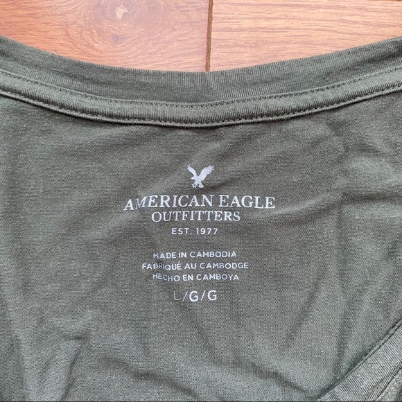 3/20$ AMERICAN EAGLE LONG SLEEVE - Picture 3 of 4
